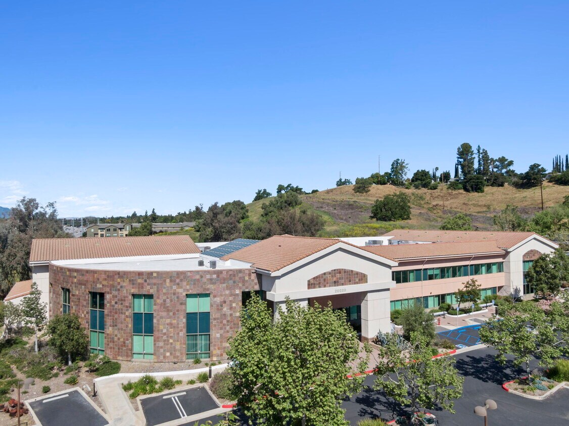 Canwood Corporate Center